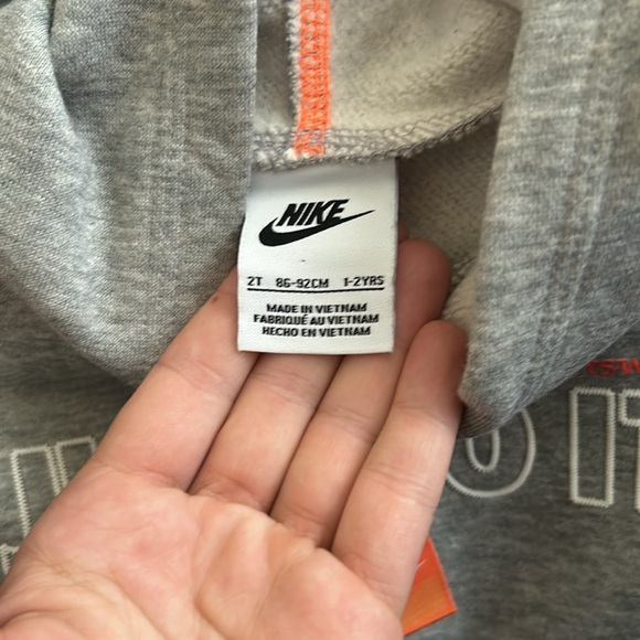 NWT Nike toddler sweatshirt - Picture 2 of 3